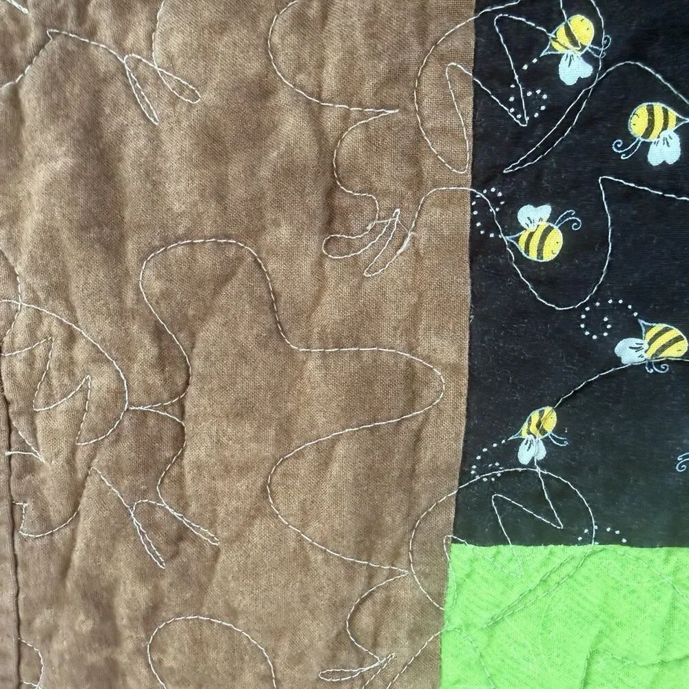 Handmade Sunflower Bee Lap Quilt 56x42.5 Floral Patchwork Throw Blanket Cottage